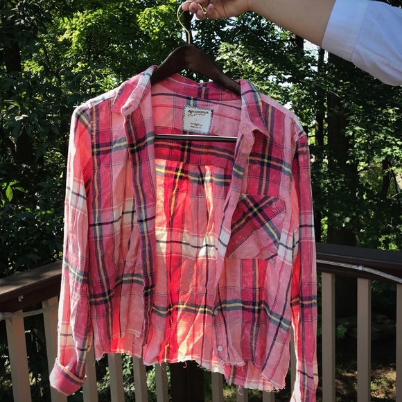 Cropped button up - Picture 2 of 4